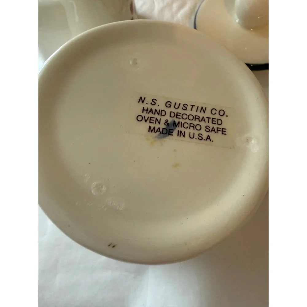 NS Gustin Co Pineapple Creamer Sugar Set with 3 Mugs Hand‎ Decorated Made in USA